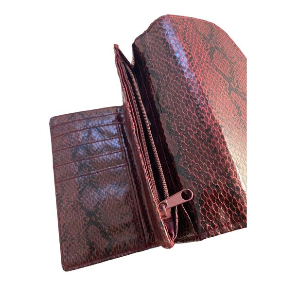 #4553 Faux Snake print wallet lots of compartments snap closure 6X4X1 - Picture 5 of 6